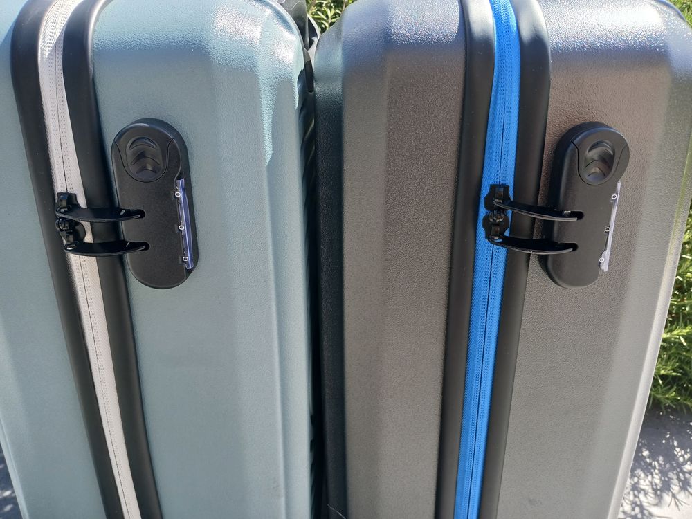 VALISE CABINE RIGIDE SUR ROULETTE 55 CM EN LOT DE 2 Maroquinerie