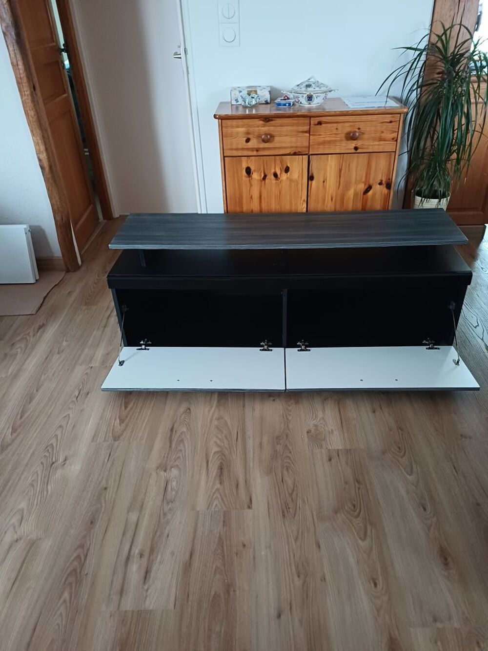 MEUBLE TV
Meubles