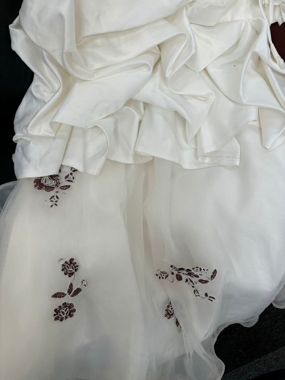 Robe de mari&eacute;e Vêtements