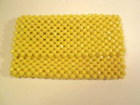Ancienne Pochette Perles Jaunes à Facettes Vintage 1970.
15 Loches (37)