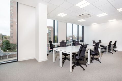 Réservez des bureaux de coworking ouvert pour des entreprises de toutes tailles à Spaces, Amazing Amazones 4709 44000 Nantes