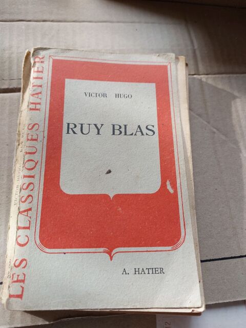 livre de Victor Hugo 1 Beauquesne (80)