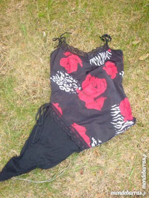 Haut � bretelles fantaisie 4 Nimes (30)