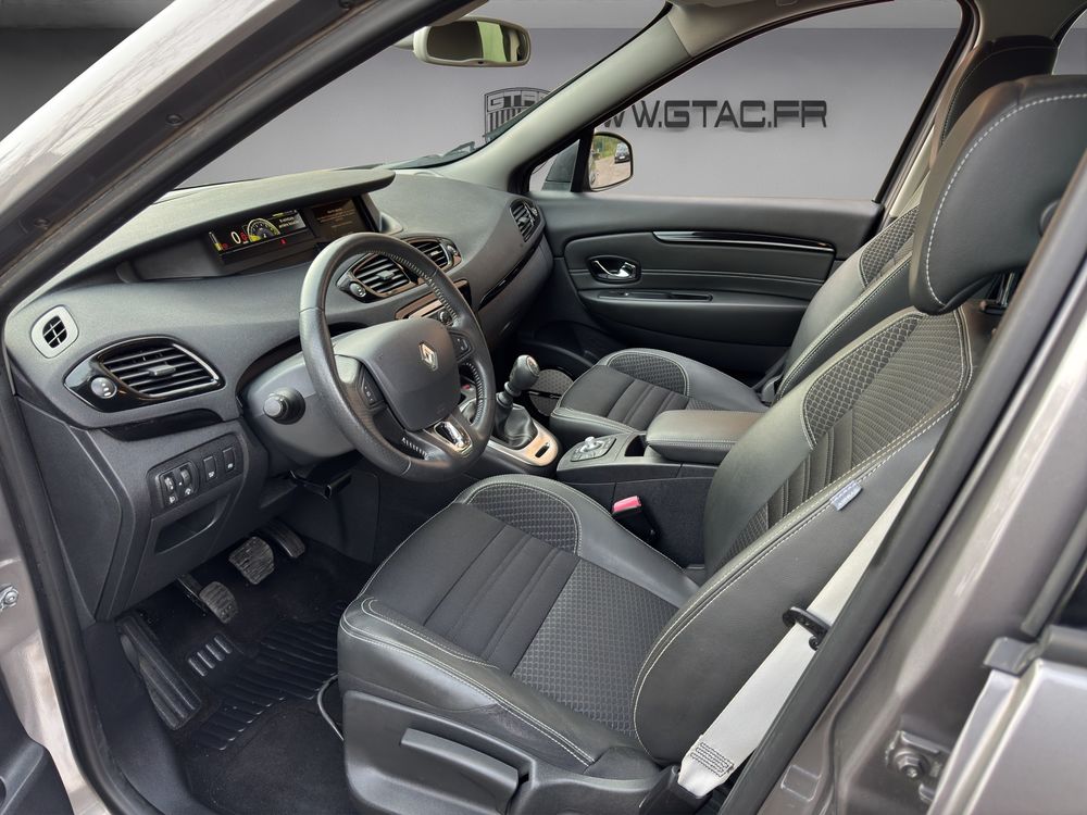 Sc&eacute;nic III Scenic TCe 130 Energy Bose Edition 2015 occasion 93390 Clichy-sous-Bois