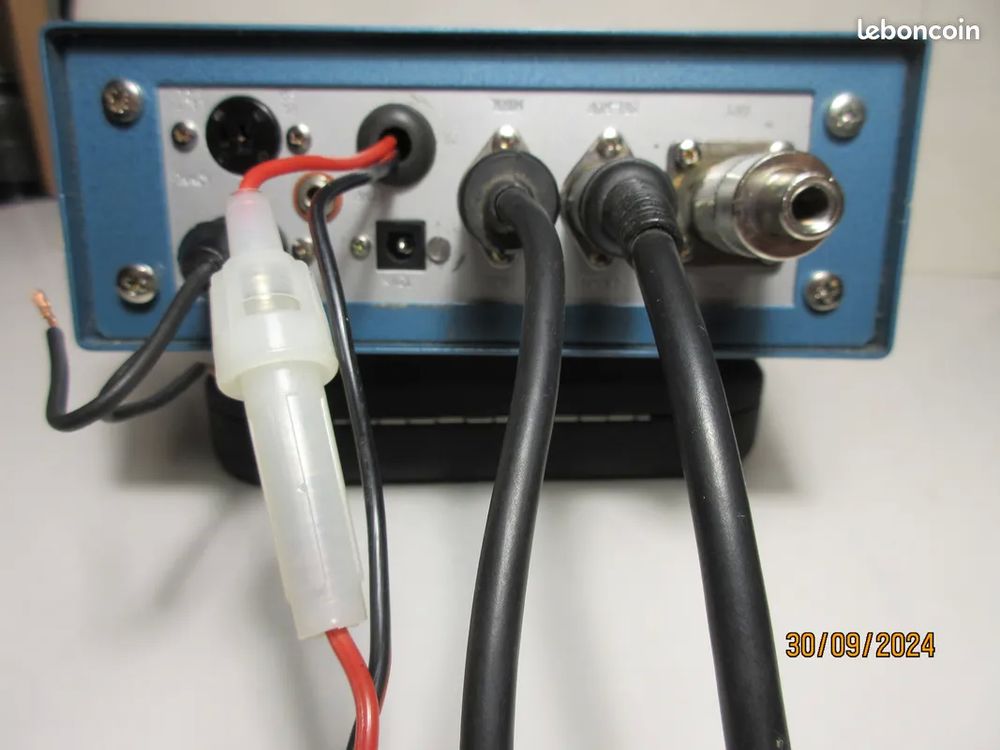 Emetteur R&eacute;cepteur radio 27Mhz. Audio et hifi