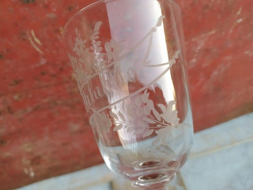 Verre Cristal Grav&eacute; Vitaline Souvenir d'Aniche XIX&egrave;me Décoration