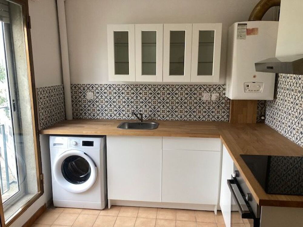 Location Appartement T3 lumineux 76 m², 3e sans ascenseur à Avignon Avignon