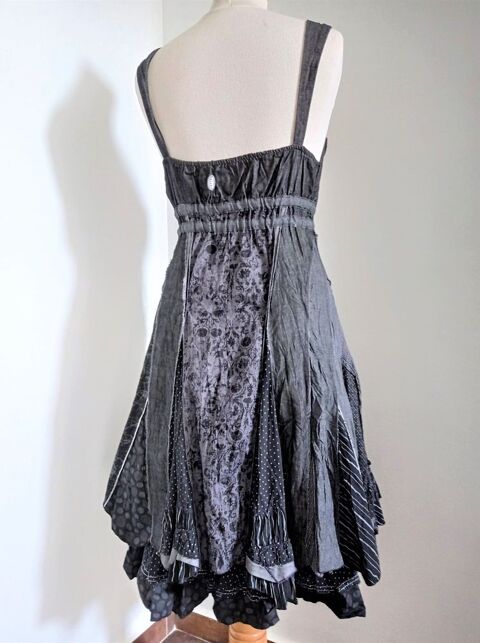 Robe - LISSA - Taille L - Neuve 39 Nice (06)