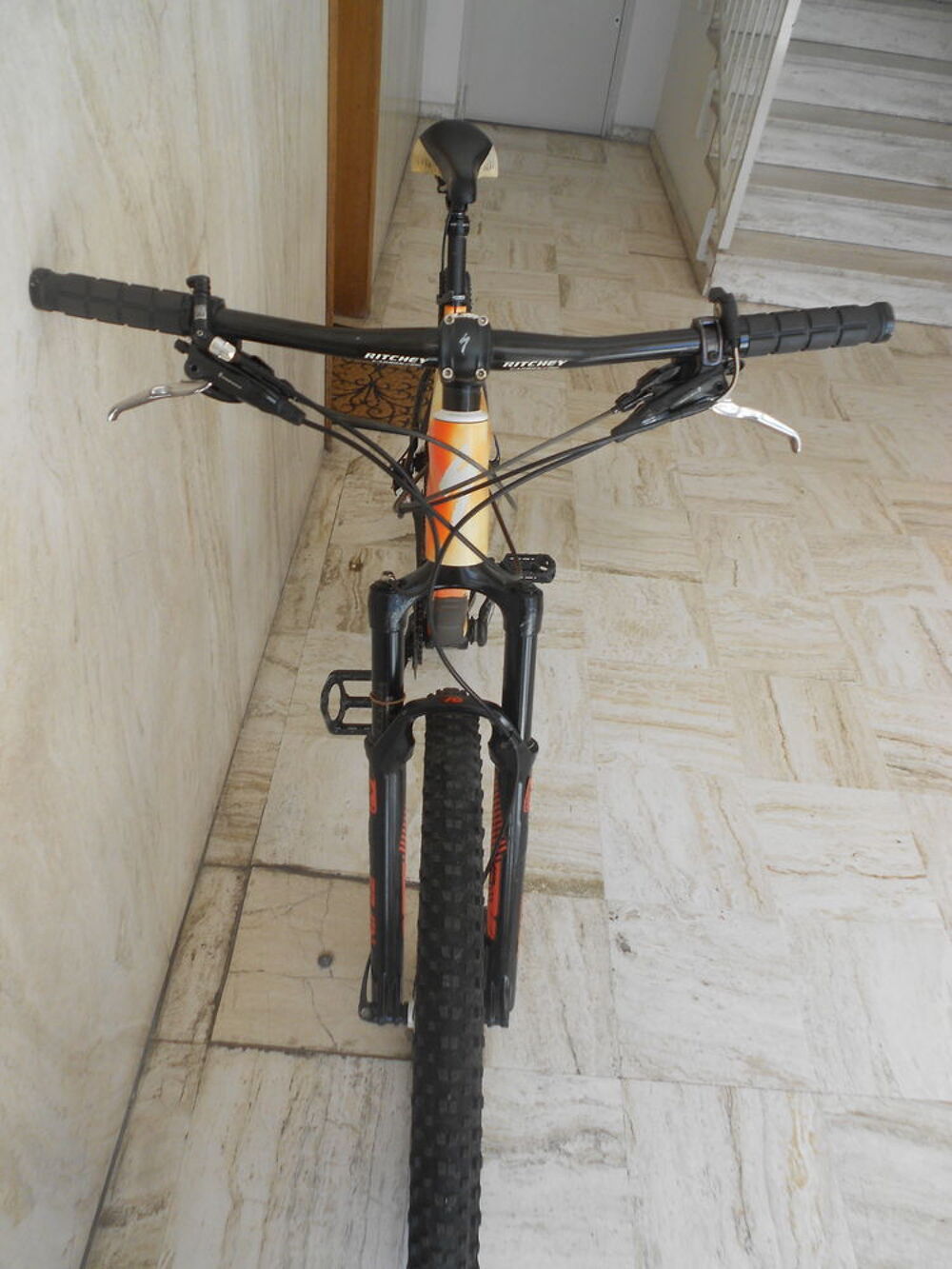 vtt Sp&eacute;cialized Carbone XL Vélos