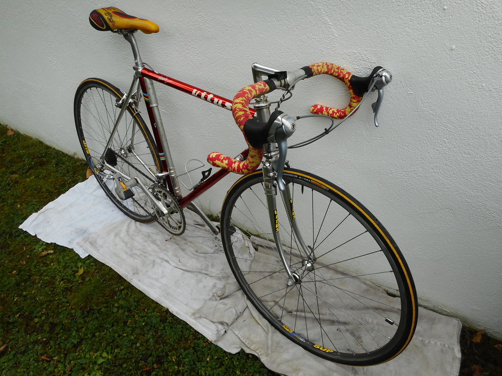 V&eacute;lo course VITUS ALU 979 Vélos