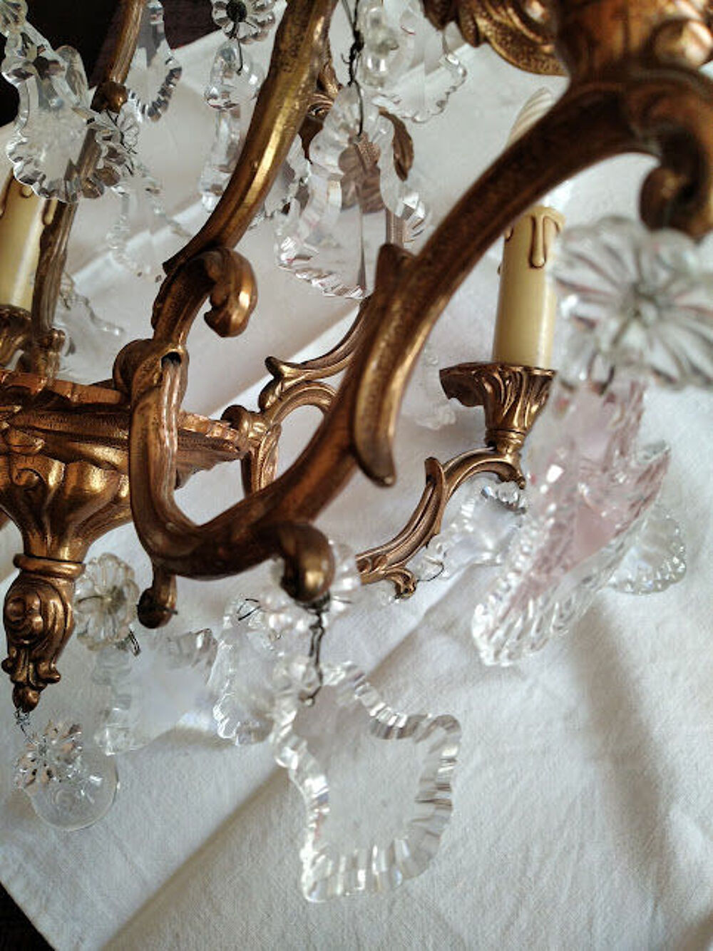 Lustre bronze et cristal Décoration