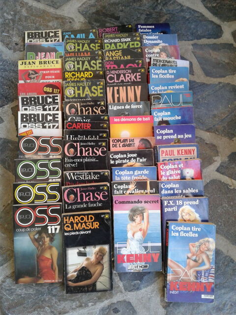 53 livres - Carré noir - Paul Kenny - Oss 117 20 Dinan (22)