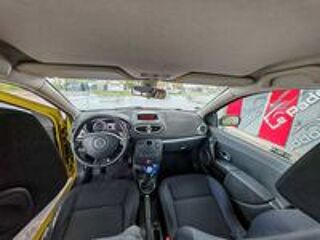 Clio III Clio 1.5 dCi 85 Confort Pack Clim Dynamique 2005 occasion 63310 Randan
