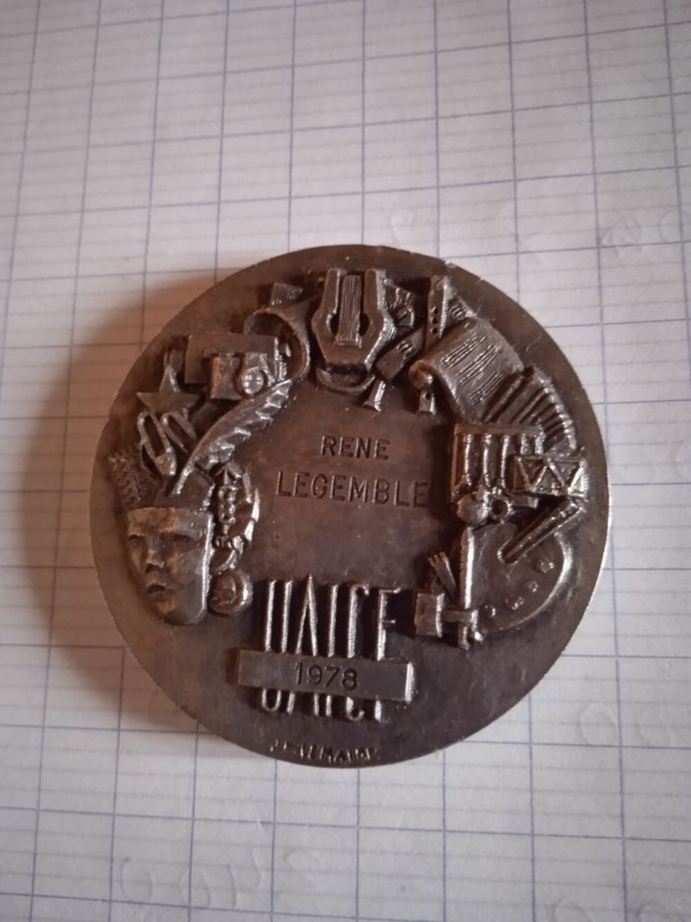 m&eacute;daille bronze 
