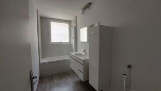  Appartement  louer 3 pices 70 m
