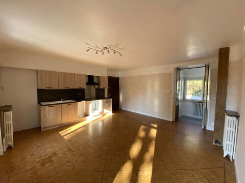  Appartement  louer 3 pices 82 m