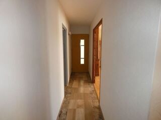  Appartement à louer 3 pièces 80 m²