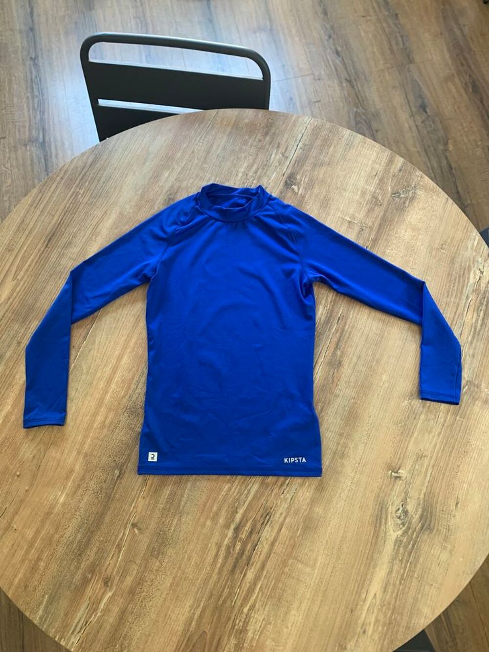 Tee Shirt de sport manches longues D&eacute;cathlon Vêtements enfants