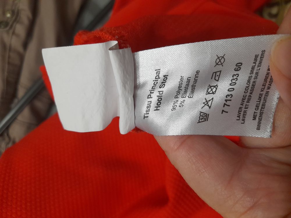 Tee shirt Armand Thiery Taille 4 ,42 Vêtements
