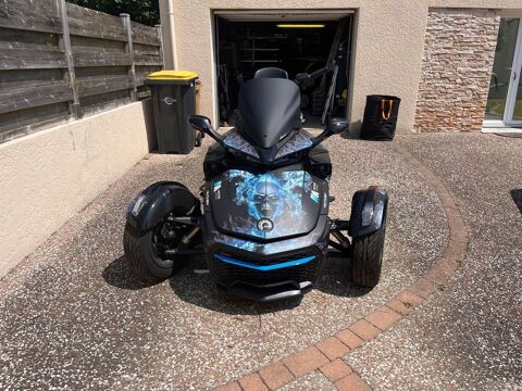 Moto CAN AM 2022 occasion Nieul-le-Dolent 85430