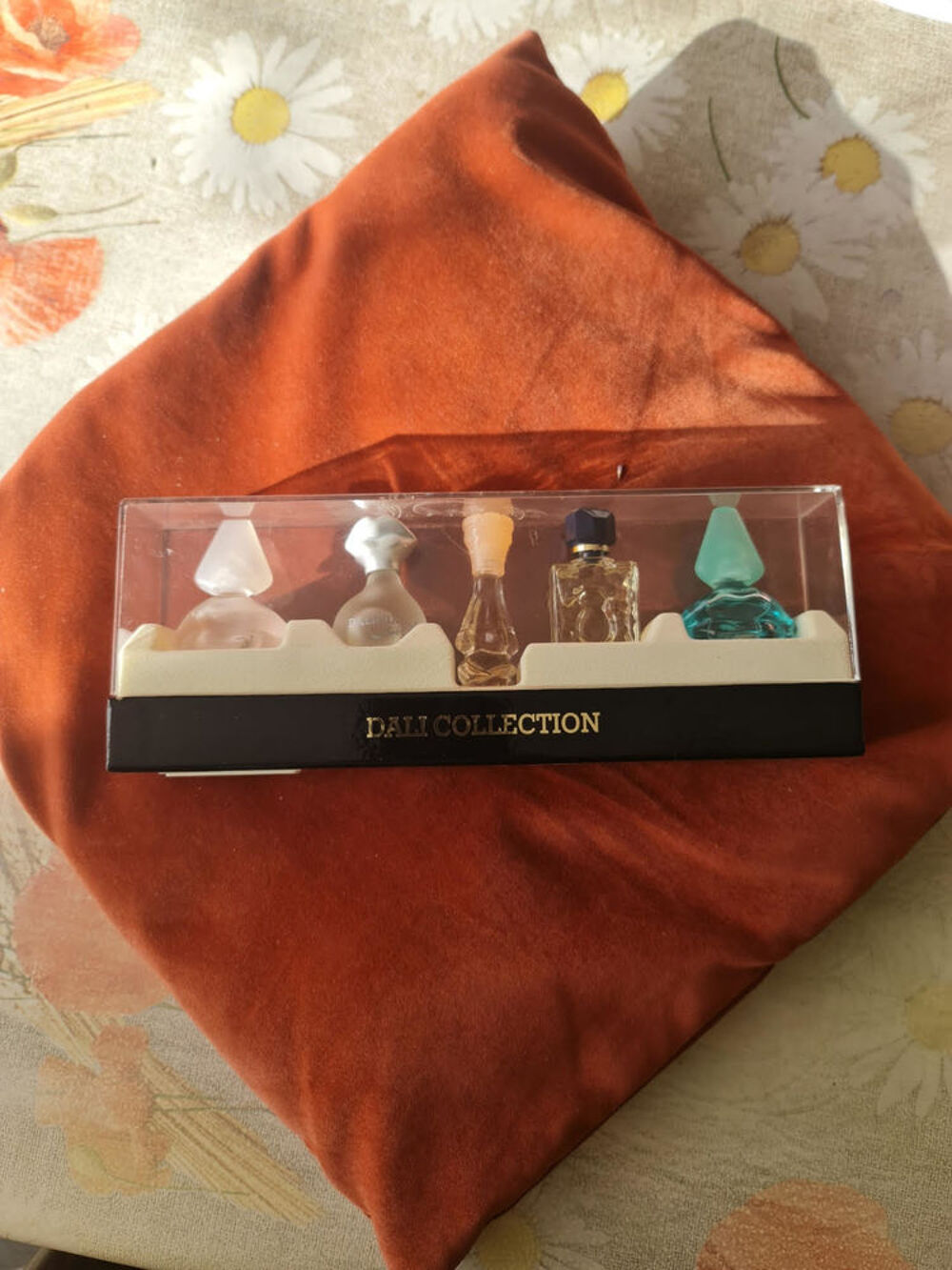 Coffret de miniature de parfum 