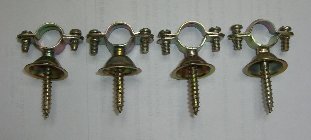 Colliers de fixation diam.16 avec rosace (lot de 4) Bricolage