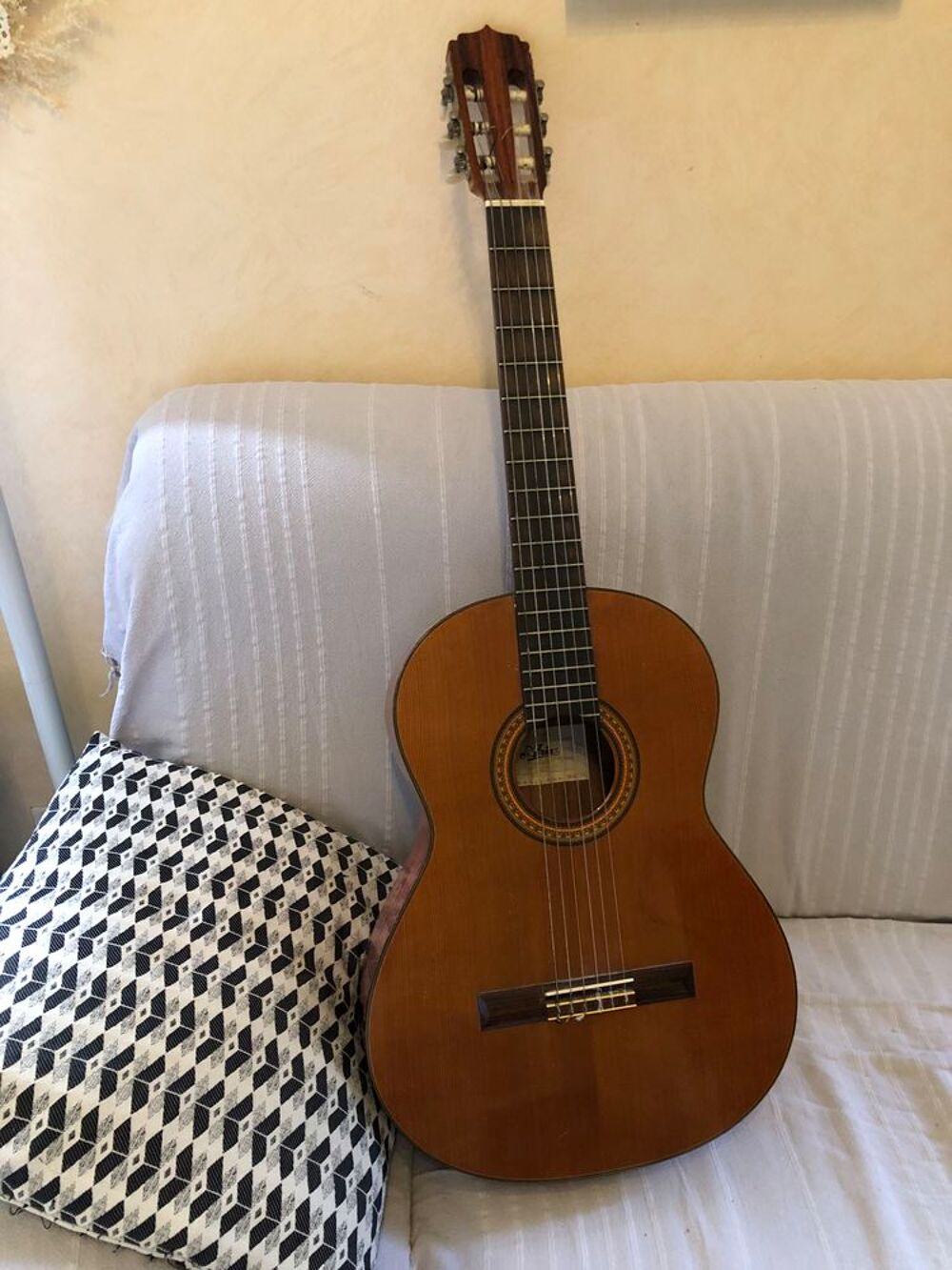 Guitare classique Instruments de musique