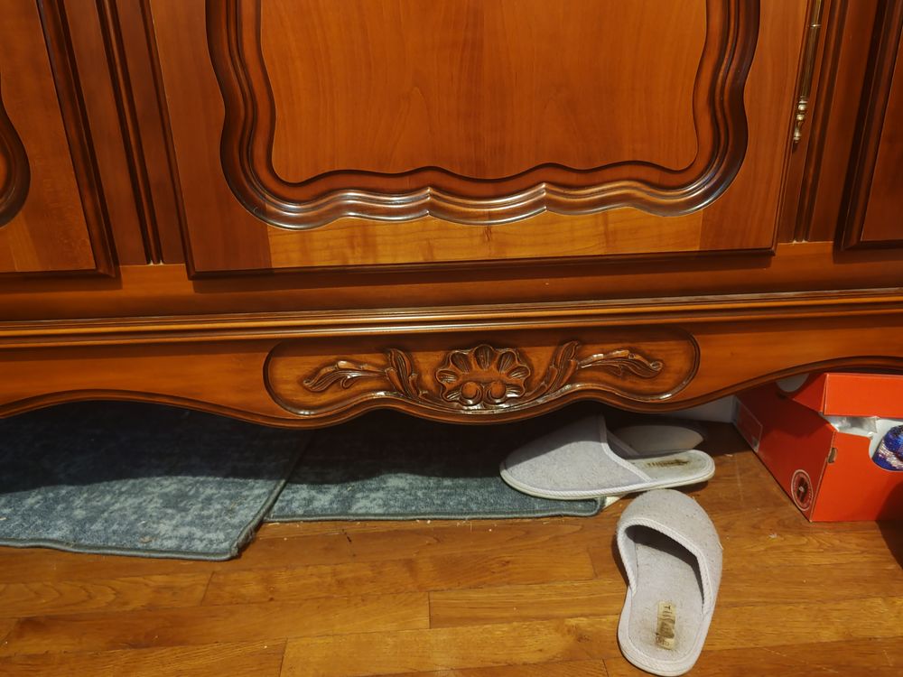 Armoire a &eacute;tag&egrave;re avec penderie Meubles