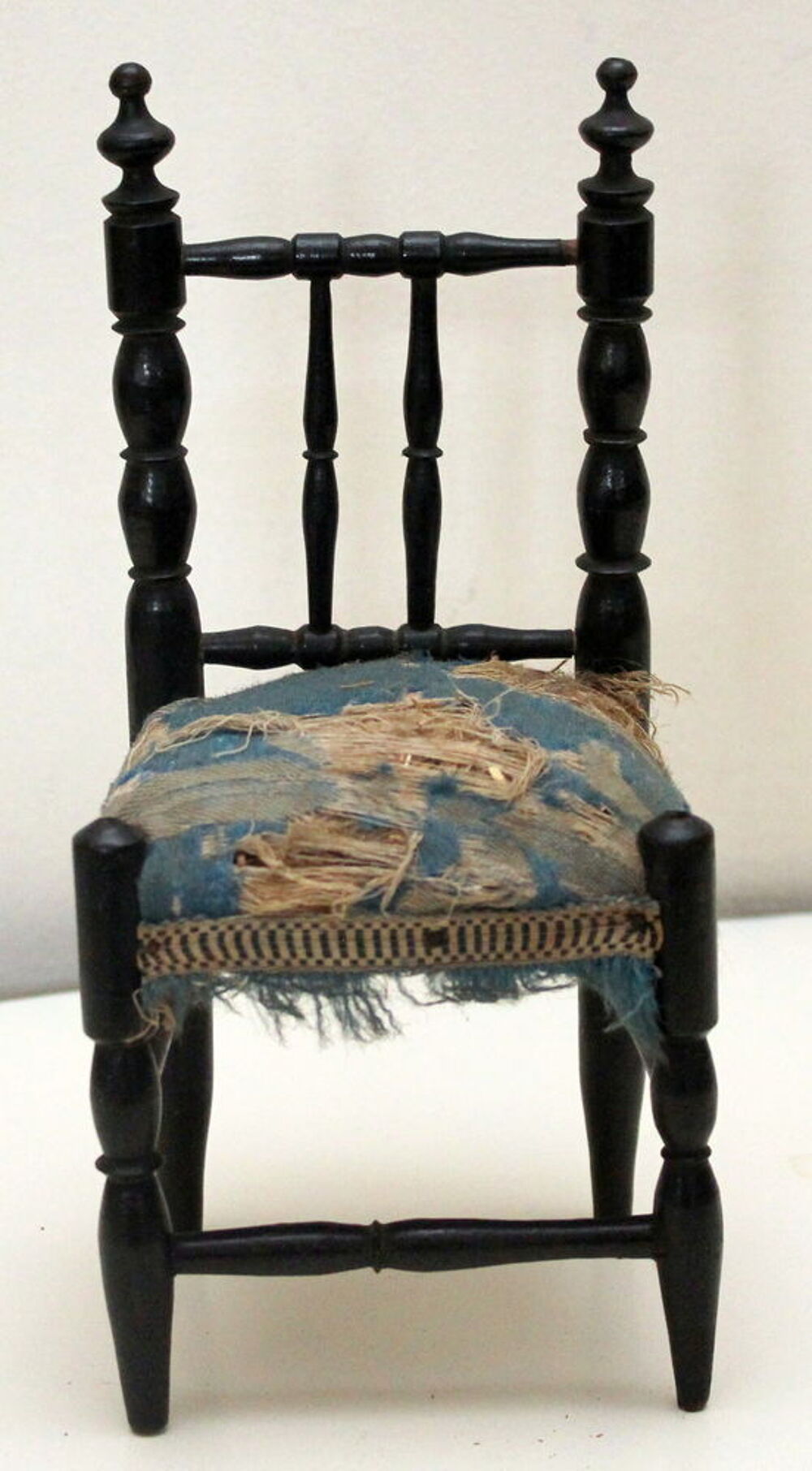Chaise de poup&eacute;e Napol&eacute;on III 