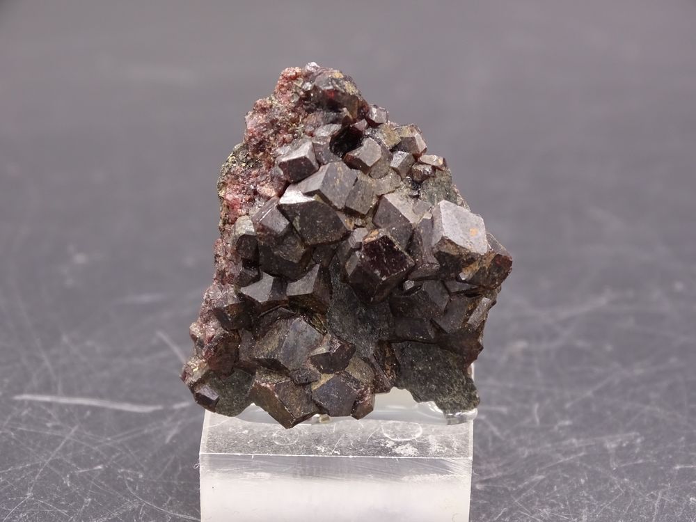 Grenats Almandin , Nappikallio , Kalvola , Finlande 