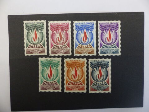 TIMBRES  DE  SERVICE  39 / 45  NEUFS **  COTE  12,50  2 Le Havre (76)