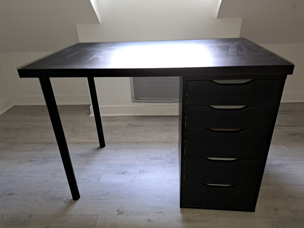 Bureau et Chaises de bureau &agrave; roulettes Meubles