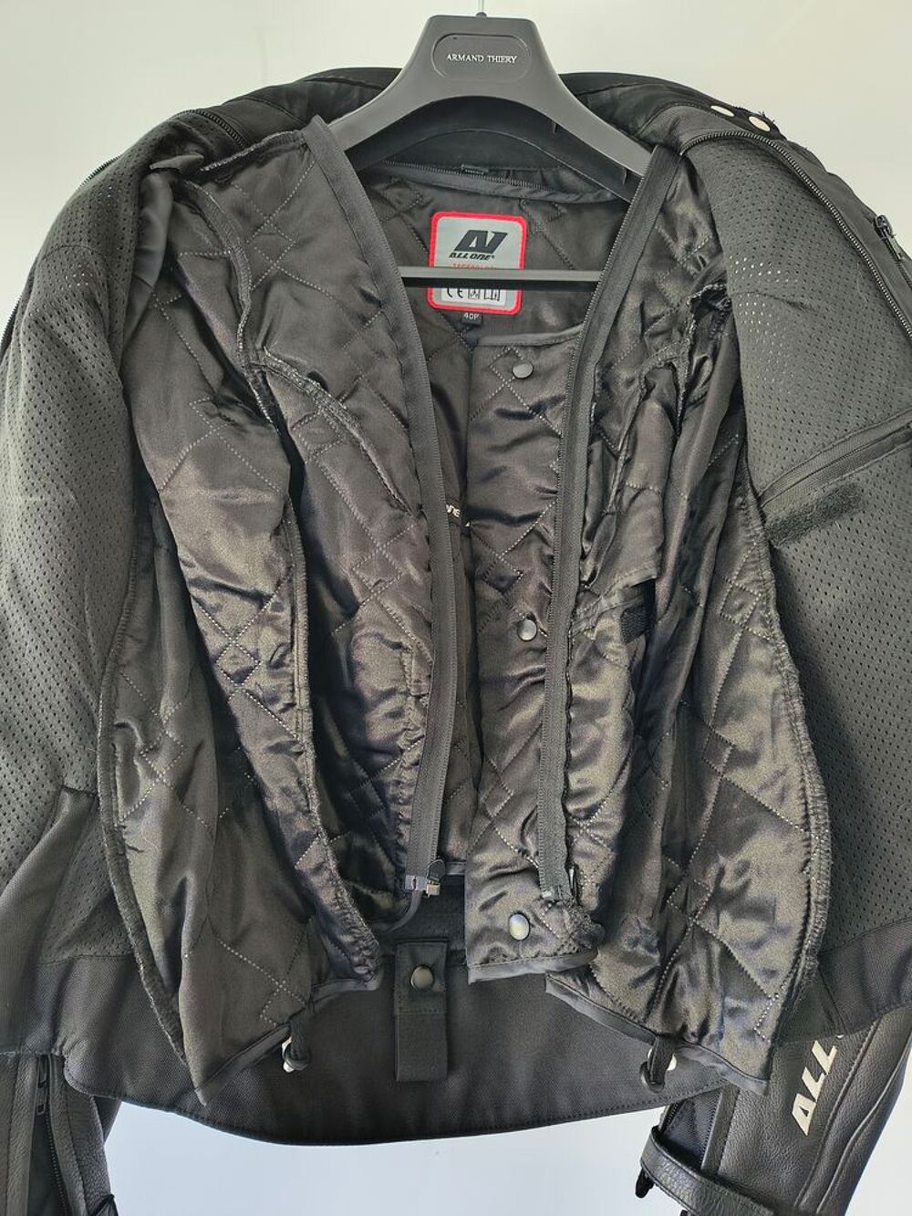 Blouson moto cuir toutes saisons femme Vêtements