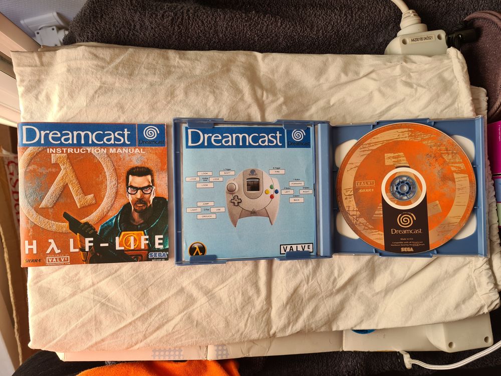 Jeu Half-Life Sega Dreamcast Rare Comme Neuf Consoles et jeux vidéos