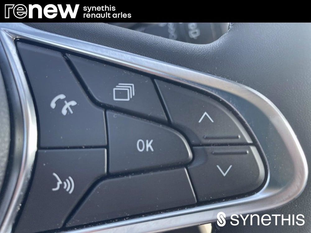 Captur E-Tech full hybrid 145 Evolution 2024 occasion 13200 Arles