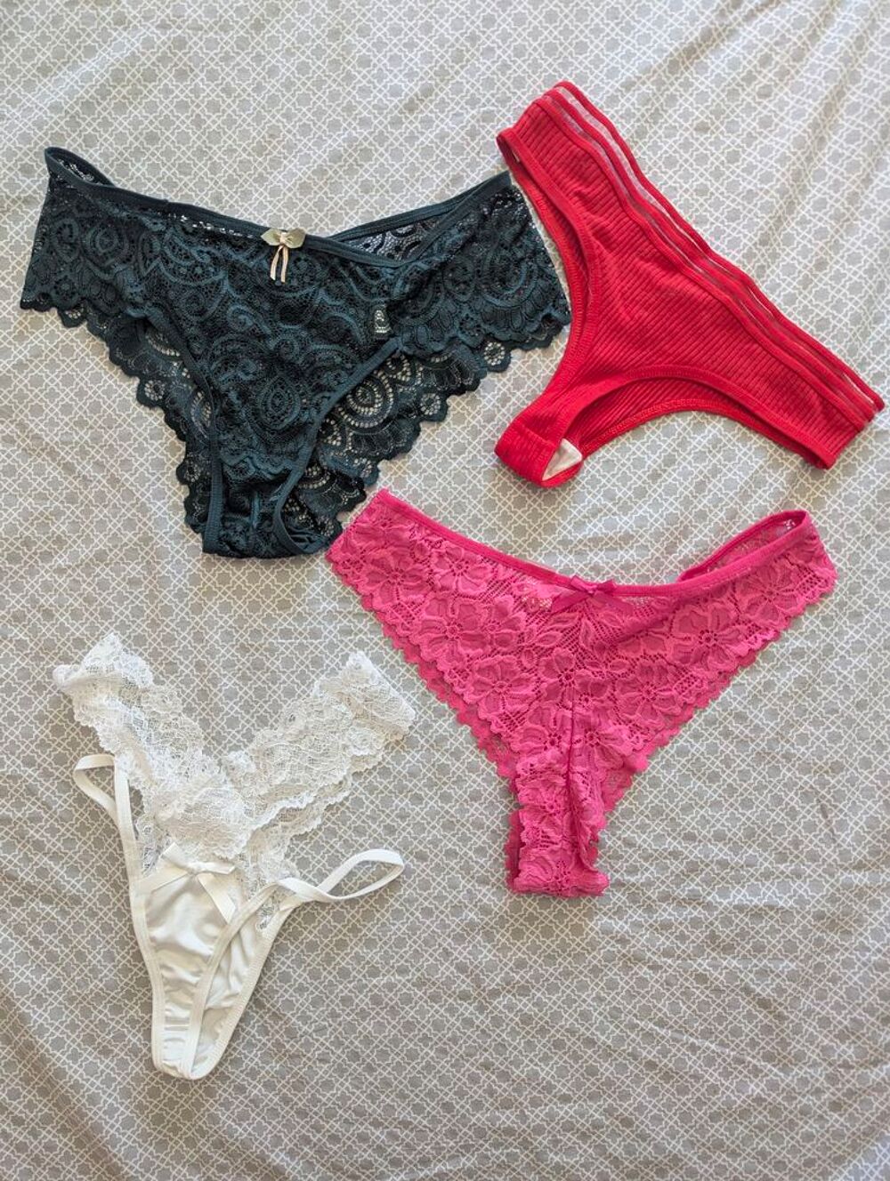 Petite lingerie estivale Vêtements