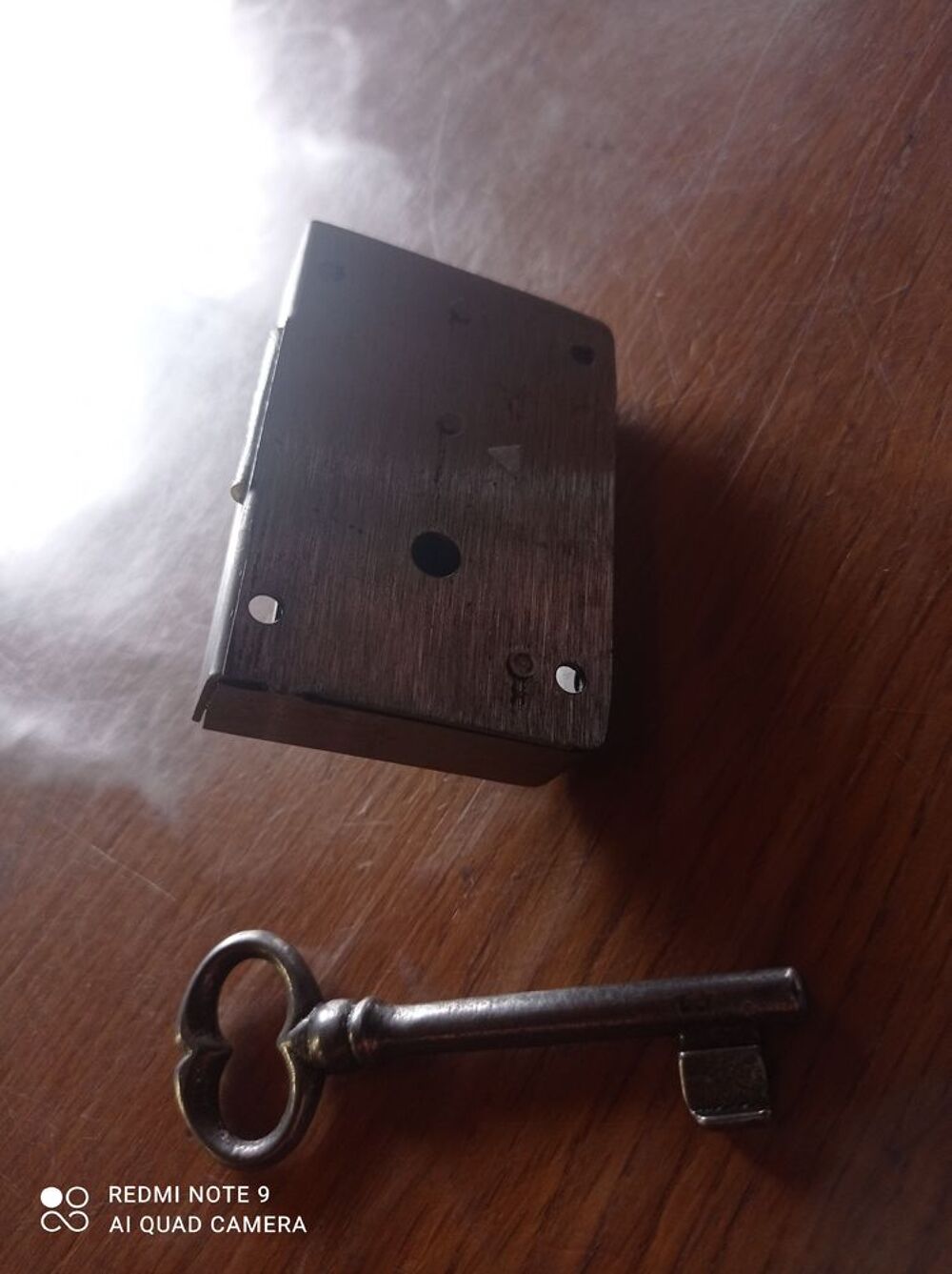 Serrure de placard Bricolage