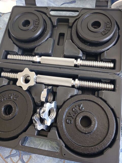 bonjour je vendre mai halteres de musculation 95 La Rochelle (17)