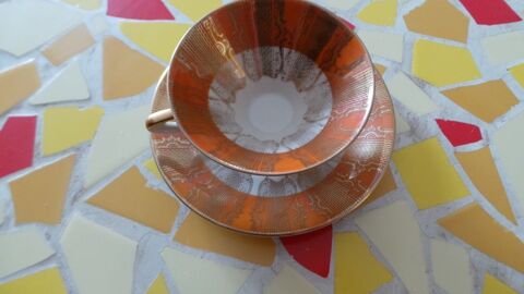 Tasse  de collection BAVARIA ann�e 60
15 Charantonnay (38)