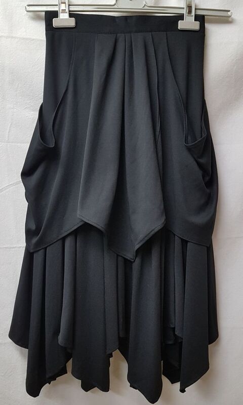 Jupe noire 15 Marignane (13)