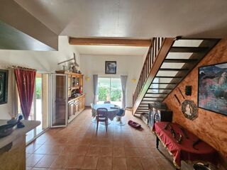  Maison à louer 5 pièces 154 m²