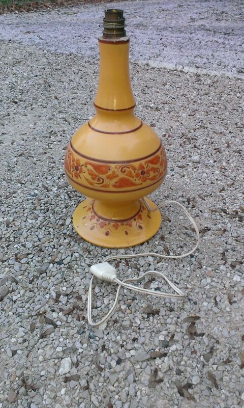 Lampe artisanale faite au tour 12 Cahors (46)