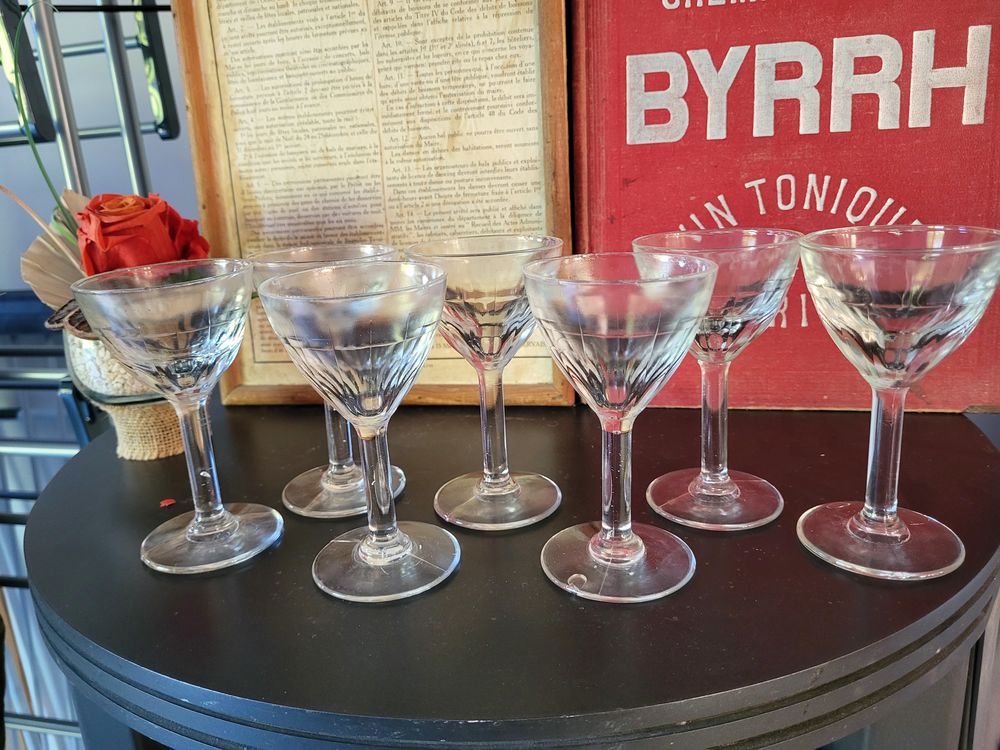 Lot de 7 verres anciens de bistrot ? Esprit Brocante Chic 