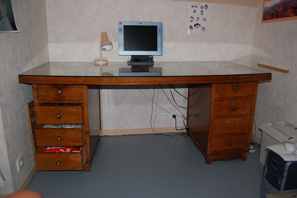 Grand bureau ministre + armoire en placage merisier Meubles