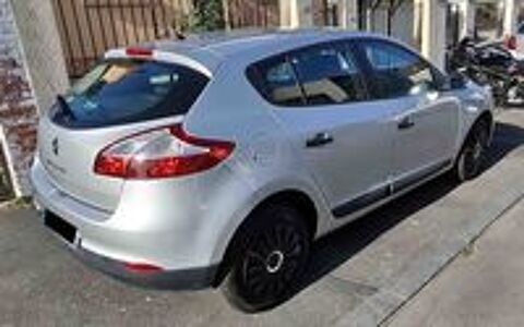 M&eacute;gane III RENAULT MEGANE III 1.6 110 ETHANOL AUTHENTIQUE 2011 occasion 93430 Villetaneuse