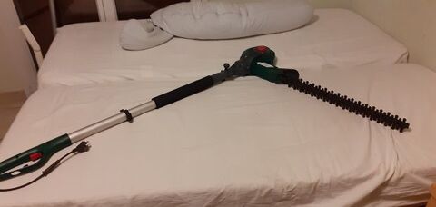 Taille-haies t�lescopique 65 Al�s (30)