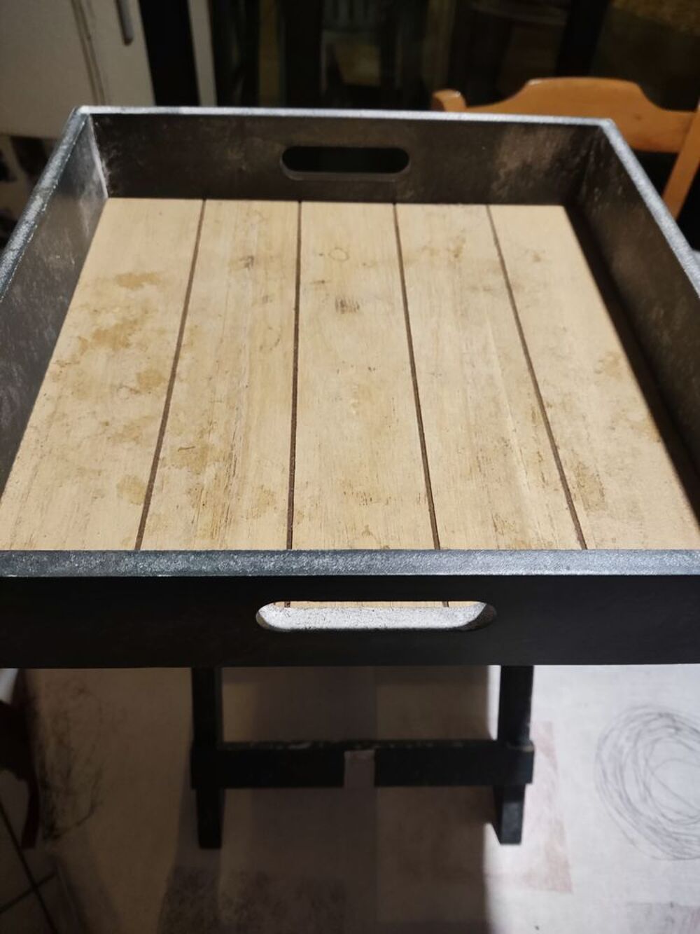 table d'appoint avec plateau Meubles