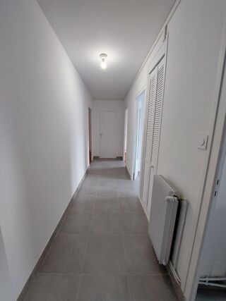  Appartement � louer 2 pi�ces 54 m�