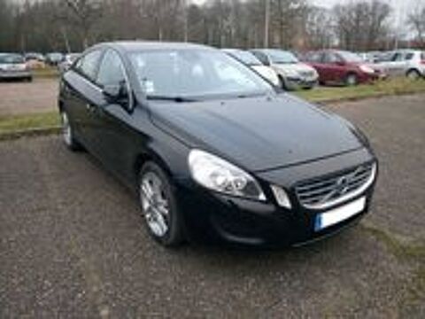 S60 D3 163 ch Kinetic Geartronic A 2011 occasion 45160 Olivet