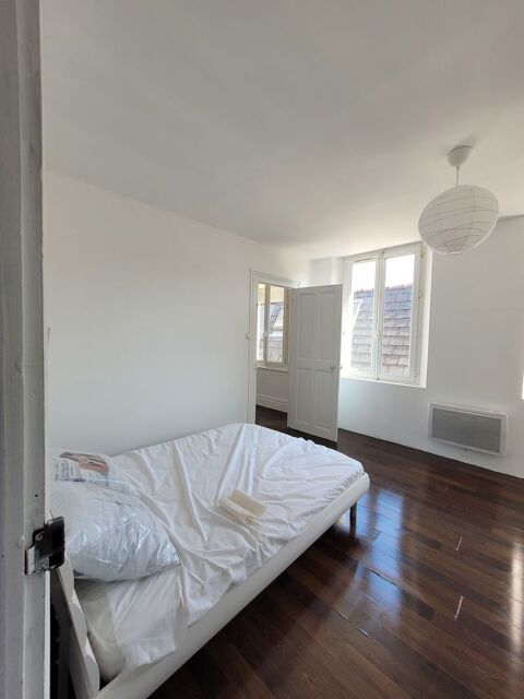  Appartement � louer 3 pi�ces 63 m� Saint-just-en-chauss�e